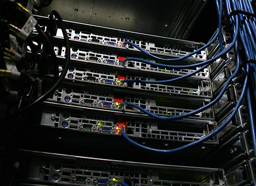 When and How Should Resellers Upgrade to a Dedicated Server?