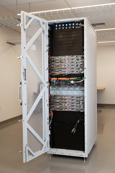 aws outpost rack